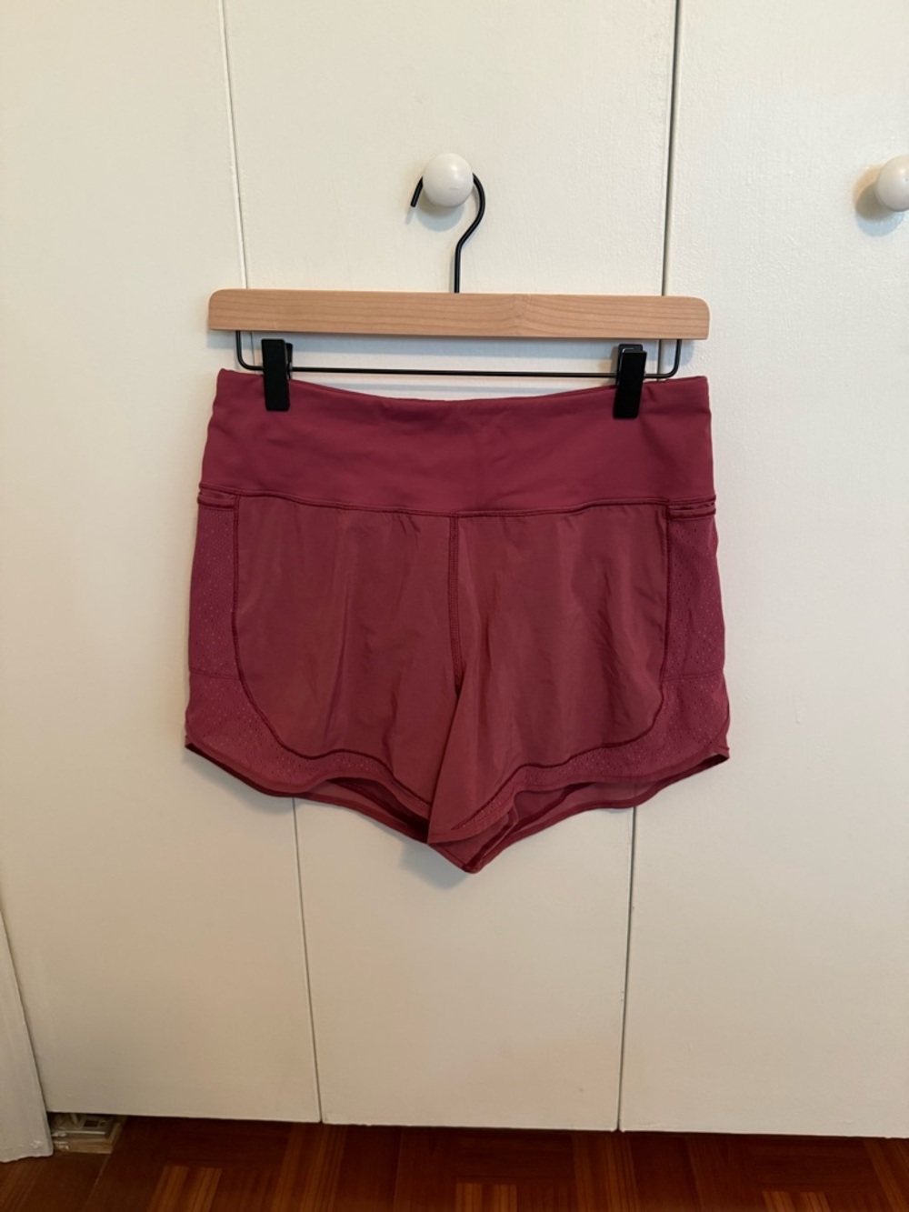 Lululemon Special Edition Shirts, Size 6, Rose